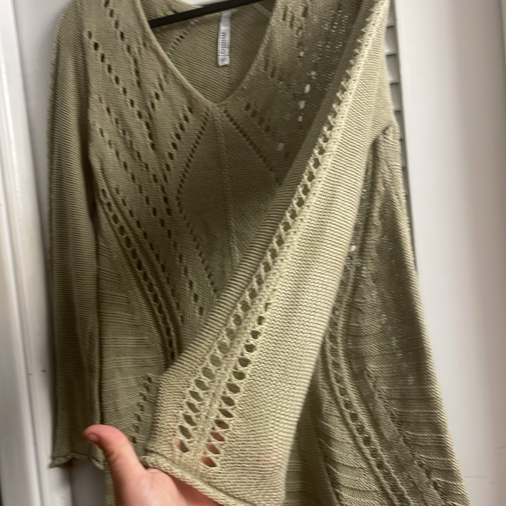 Miilla Intricately Crocheted,Hi-Low A-Line Sweater in Olive Green, Size Small - Picture 4 of 5